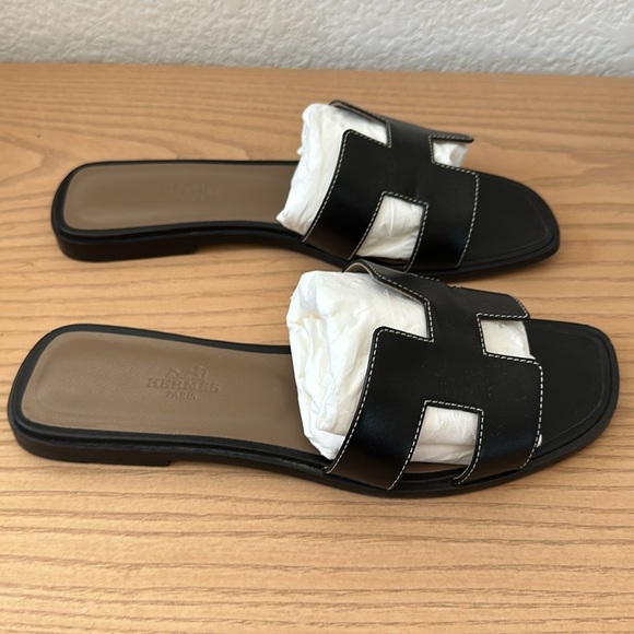 Hermes Oran sandals in Black size 39 - Picture 4 of 8